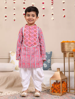 Budding Bees - Boys Pink Cotton Printed Full Sleeve Kurta with Dhoti (Set of 2)