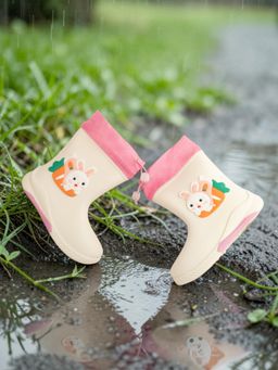 Truffle Collection - Unisex Cream Rubber Bunny Applique Detailed Lace-Up Rain Boots