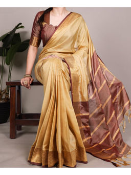 Mirraw - Beige Art Silk Contrast Pallu Woven Saree with Unstitched Blouse