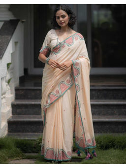 Mirraw - Off White Block Printed Scallop Saree with Unstitched Blouse