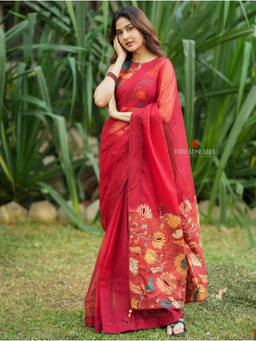 Mirraw - Red Earthy Sunflower Kalamkari Saree with Unstitched Blouse