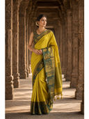 Green color option, Sold out, Currently selected