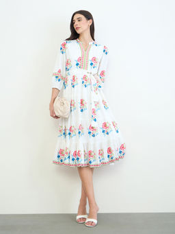 Styli - Women Printed Rayon Dress with Belt