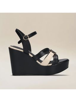 BAGATT - Sigma Women Black Leather Wedges