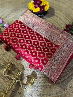 ZILIKAA - Calcutta Red Mulberry Banarasi Silk Saree with Unstitched Blouse