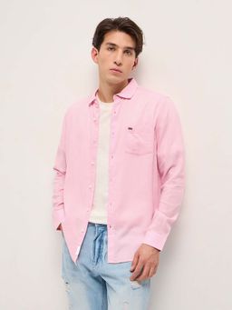 The Bear House - Men's Slim Fit Pink Solid Shirt