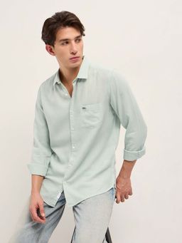 The Bear House - Men's Slim Fit Green Solid Shirt