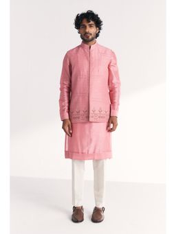 STUDIO BAGECHAA - Pink Chanderi Thread Work Kurta with Pant and Jacket