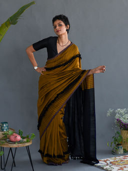 Suta - Mustard Colorblocked Cotton Acrylic Saree