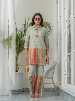 Gahan - Abstract Self Design Pure Cotton Schiffli Collar Co-Ord Set