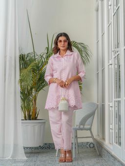 Gahan - Pink Schiffli Shirt Collar Roman Silk Co-Ord Set