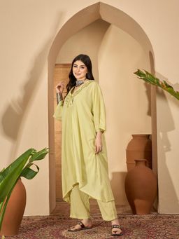 Gahan - Lime Green V-Neck Pure Cotton Kurta with Pant & Inner