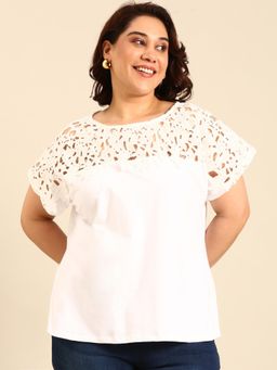 THE PINK MOON - White Lace Yoke Top