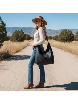 PARTIQ - Retro Commuter Woven Womens Shoulder Handbag - Black