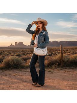 PARTIQ - Motorcycle Style Personality Underarm Korean Trendy Celebrity Handbag - White (S)