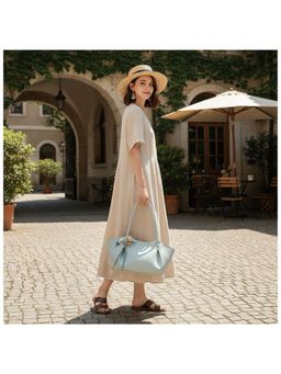 PARTIQ - One-Shoulder Fashionable All-Match Large Capacity Casual Handbag With Pendant - Blue