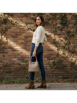 PARTIQ - Niche Design Commuter Versatile Bucket Bag With Detachable Strap - Grey (M)