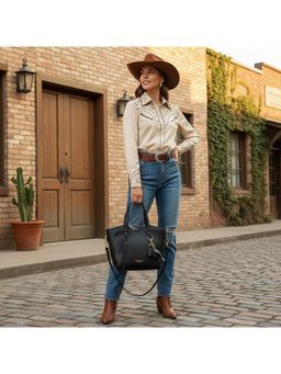 PARTIQ - Niche Design Shoulder Feeling Hand Handbag With Detachable Strap - Black (M)