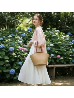 PARTIQ - Hand-To-Hand Basket Retro Niche Handbag - khaki