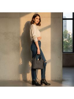 PARTIQ - Korean Version Of The Trendy Casual Womens Handbag With Detachable Strap - Black (M)