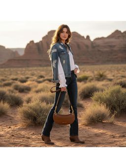 PARTIQ - Versatile Retro Foreign Style Fashion Commuter Travel Sling Bag - Brown (M)