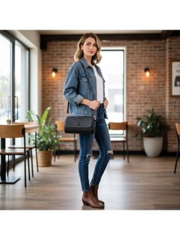 PARTIQ - Fashion And Versatile Niche Fragrance Mini For Women Sling Bag - Black (M)