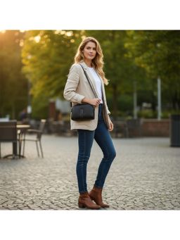 PARTIQ - Women'S Soft Leather Cowhide Sling Bag - Black (M)