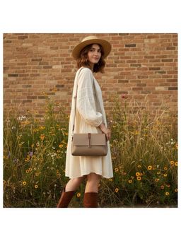 PARTIQ - Versatile Broadband Commuter Shoulder Square Sling Bag - Brown (M)