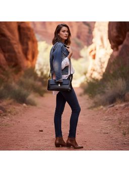 PARTIQ - Retro Foreign Style Versatile One-Shoulder Handbag - black