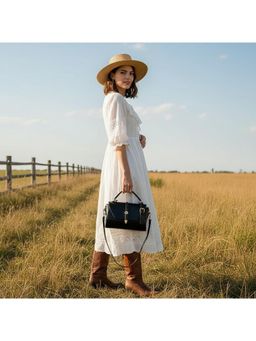 PARTIQ - This Year'S New Small Square Hand Texture Retro Versatile Handbag - Black