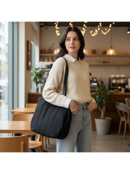 PARTIQ - Hand Versatile Student Commuting Armpit Large Capacity Handbag - Black