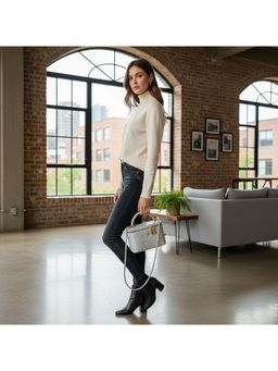 PARTIQ - Womens Style Niche Baigou Fragrance Mobile Phone Handbag With Detachable Strap - Silver