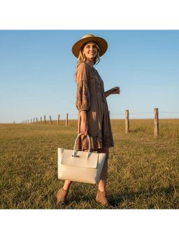 PARTIQ - Korean Version Large Capacity Fashion Retro Commuter Handbag - White