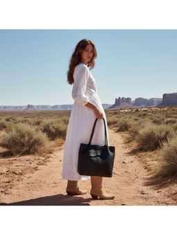 PARTIQ - Niche Design Hand Fashionable Versatile Casual Women Handbag - Black