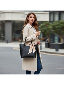 PARTIQ - Fashionable And Simple Underarm Autumn Casual Handbag - Black