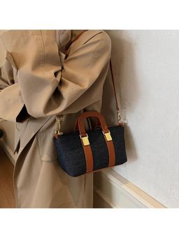 PARTIQ - Korean Style Versatile Lightweight Handbag with Detachable Strap - Black