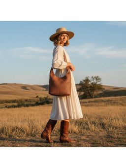 PARTIQ - Fashionable And Versatile Woven Bucket Bag - Brown