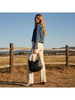 PARTIQ - French Niche Smooth Cowhide Twist Geometric Design Handbag - Black