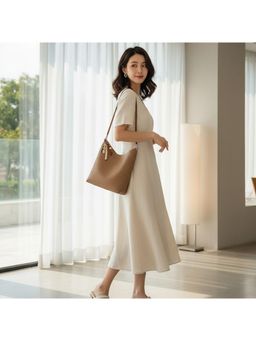 PARTIQ - Capacity Lazy Style Bucket Bag - Brown