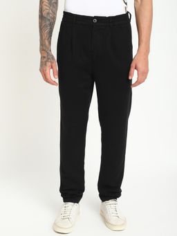 Guess - Men Black Solid Mid-Rise Trouser