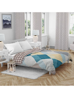 HomeTown - Fiesta Micro Double Comforter in Blue Colour