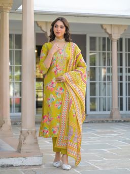 Vaamsi - Women Yellow Viscose Floral Straight Kurta With Pant & Dupatta