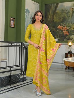 Vaamsi - Women Yellow Viscose Ethnic Motifs Straight Kurta With Pant & Dupatta