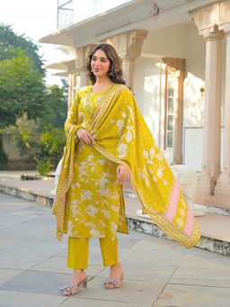 Vaamsi - Women Yellow Viscose Rayon Floral Straight Kurta With Pant & Dupatta