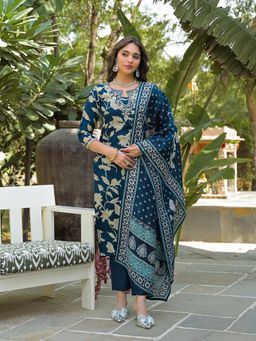 Vaamsi - Women Navy Blue Viscose Rayon Floral Straight Kurta With Pant & Dupatta