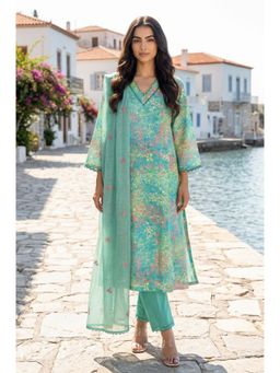 W - Green Floral Printed Straight Kurta with Pants and Dupatta Set