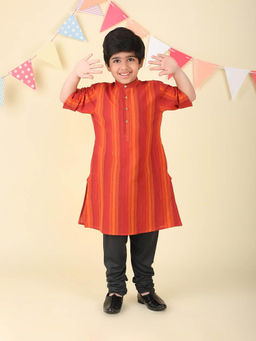 Fabindia - Red Cotton Dobby Long Kurta