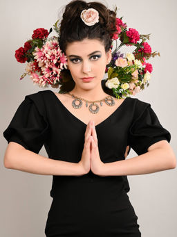 Odette - White Chunky Gold Tone Tribal Necklace