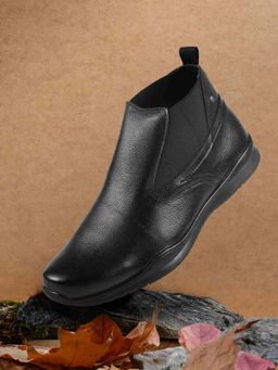 Mochi - Mens Black Slip On Closure Chelsea Boots