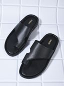 Black color option, Currently selected